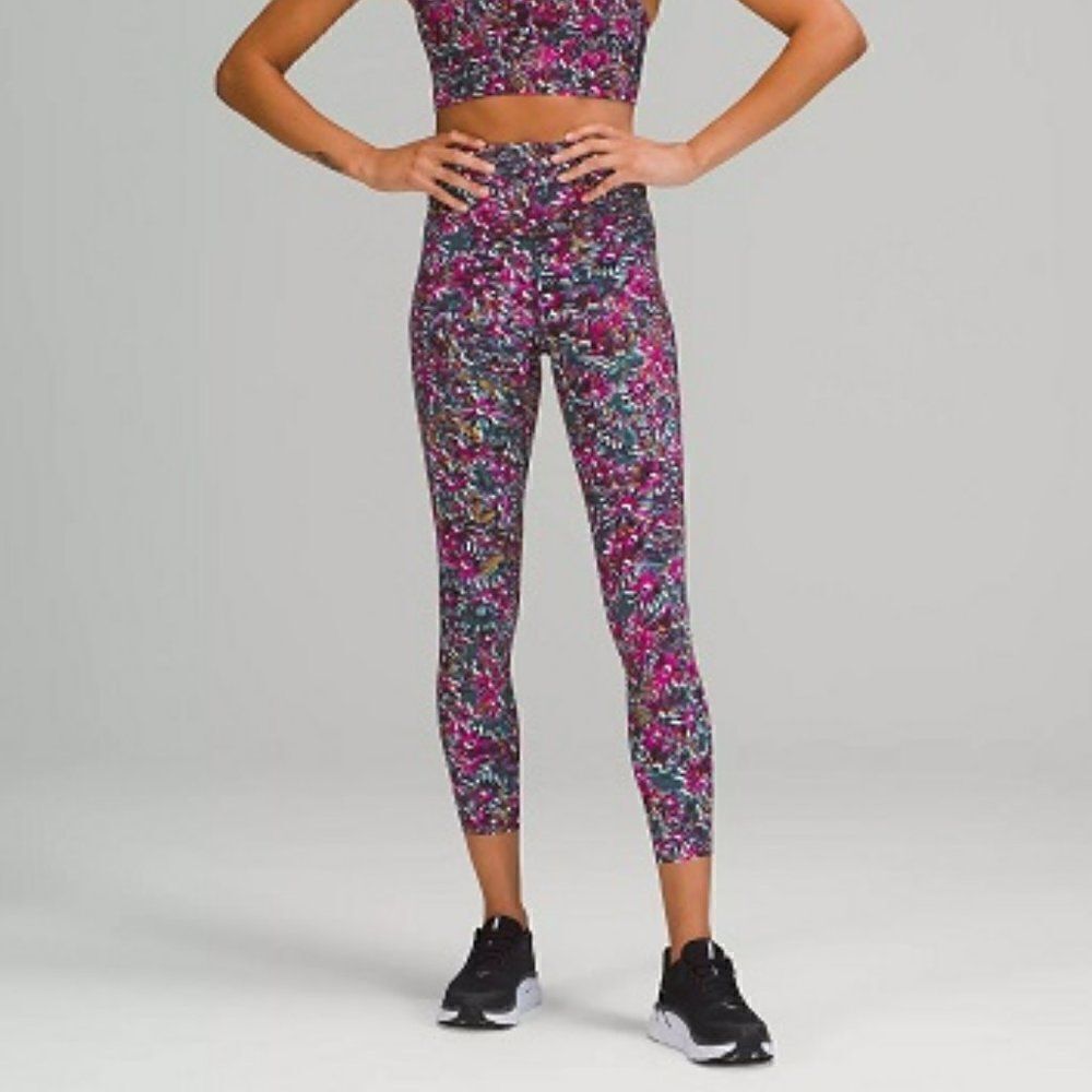 NWT lululemon Base Pace HR Tight 25"